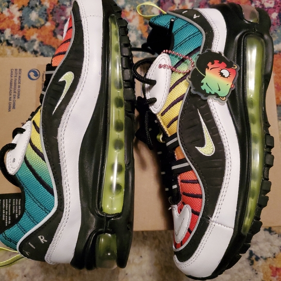 Air Max 98 - Picture 2 of 3